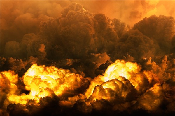 夢到火爆炸怎么回事_周公解夢