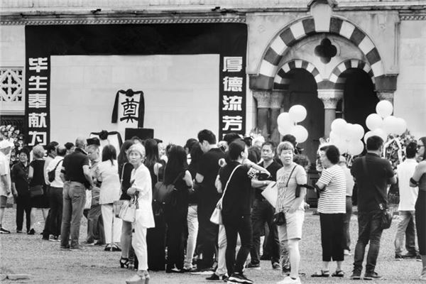 夢見鄰居死了辦喪事_周公解夢