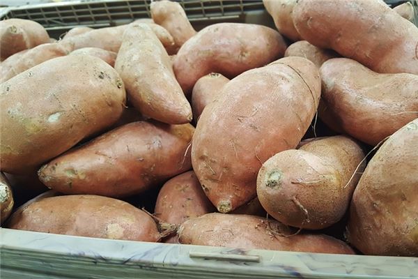 女人夢見挖很多紅薯_周公解夢