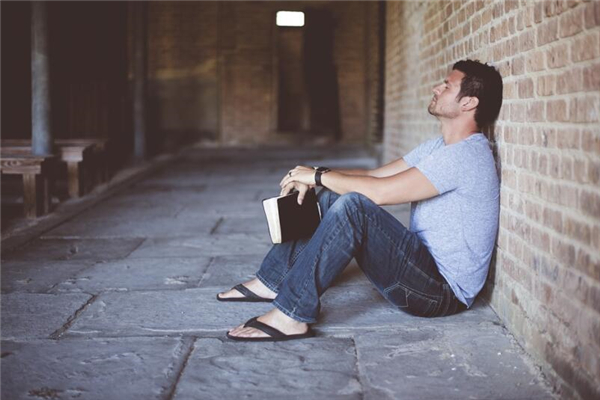 夢見背書是什麼意思_周公解夢