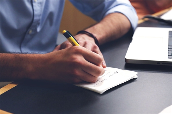 夢到了工作資料是什麼啟示_周公解夢