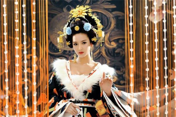 夢到當皇后是什麼預兆_周公解夢