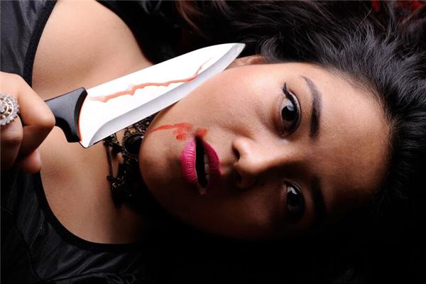 夢見自己血流不止_周公解夢