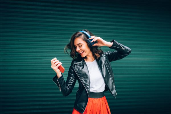 夢見美女是啥意思_周公解夢