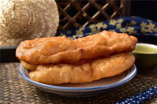 夢見吃油條_周公解夢