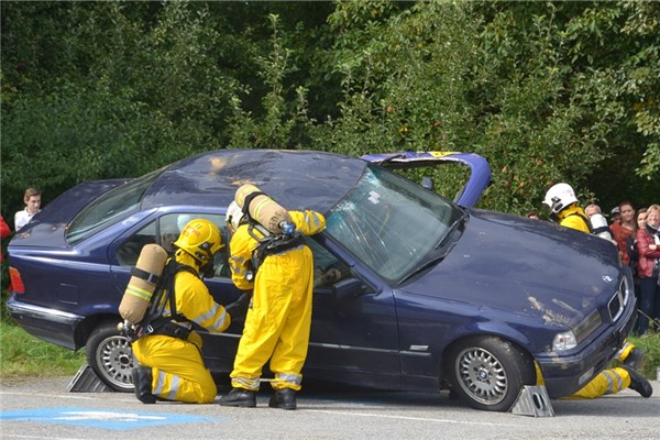 夢到了自己車禍死了會有什麼預兆_周公解夢