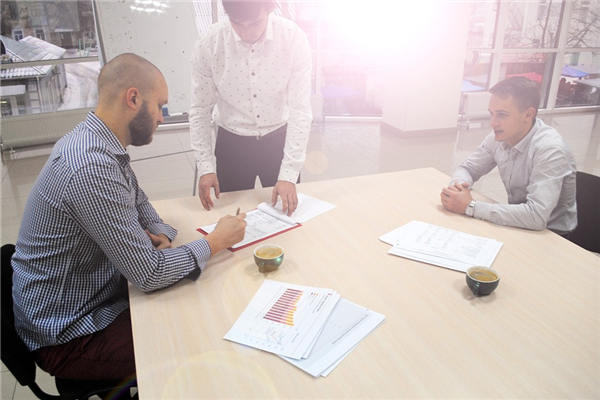 夢見談判是什麼生肖_周公解夢