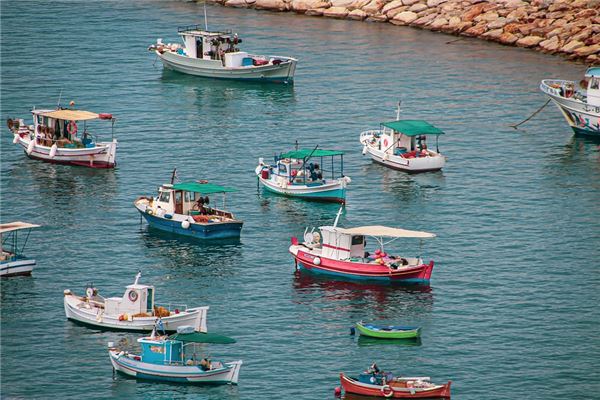 夢見漂洋過海預示了什麼_周公解夢