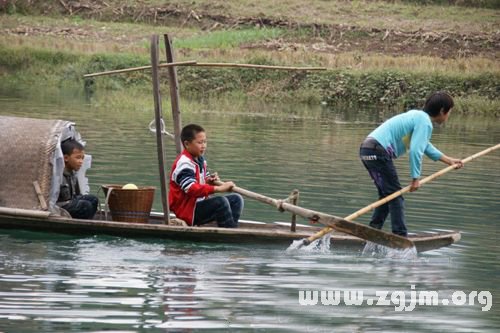 夢見坐船過河