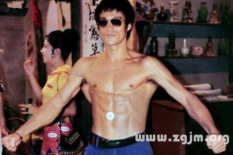 夢見李小龍