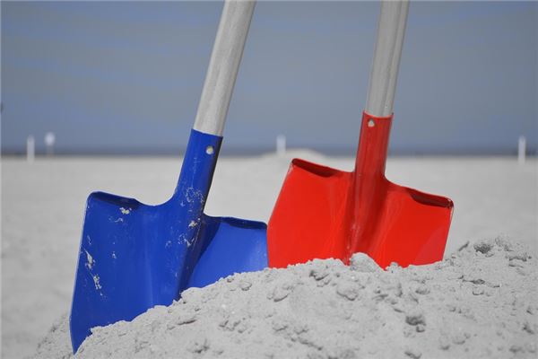 夢見自己挖土_周公解夢