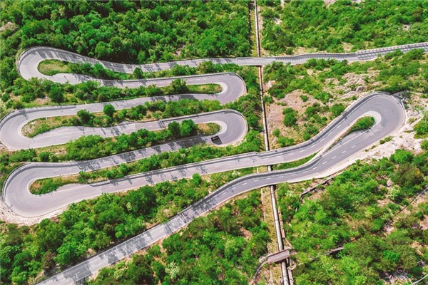 夢到了盤山路有何寓意_周公解夢