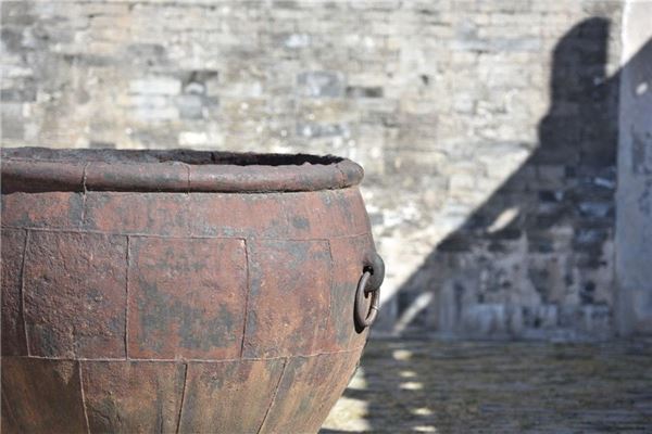 夢見大空缸_周公解夢