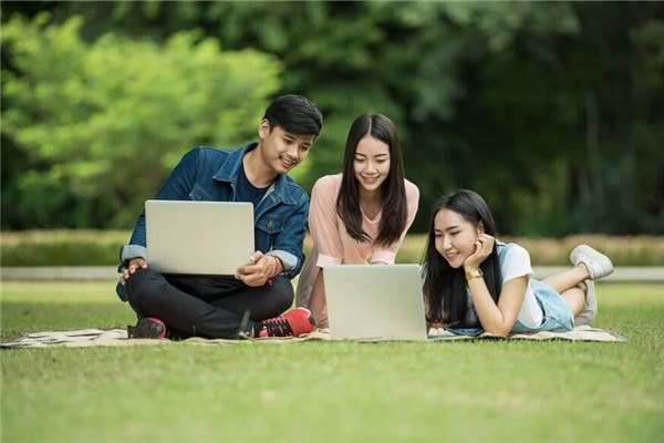 夢見喜歡的女同學有什麼含義_周公解夢