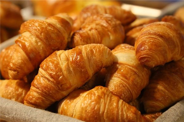 夢見很多麵包_周公解夢