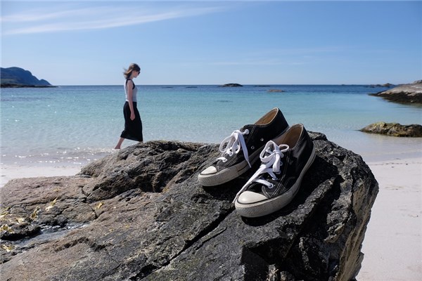 夢到了鞋被水沖走了什麼預兆_周公解夢