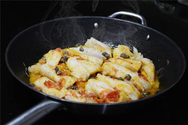 夢見鍋里煮魚是什麼意思_周公解夢