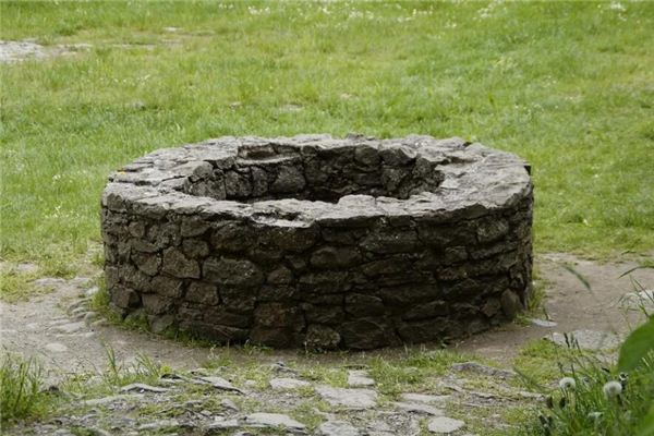 夢見一口井是什麼意思_周公解夢