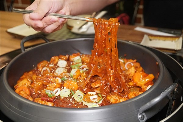 夢見西紅柿雞蛋面是什麼預兆？_周公解夢