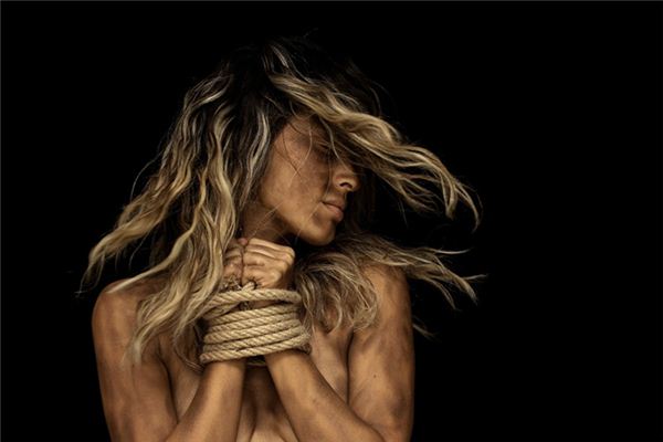 夢到被折磨得很慘_周公解夢