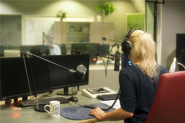 夢到聽廣播會有什麼預兆_周公解夢