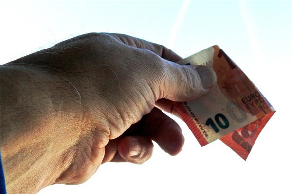 夢到給錢什麼寓意_周公解夢