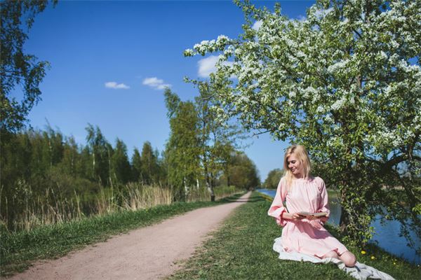 夢見穿裙子_周公解夢